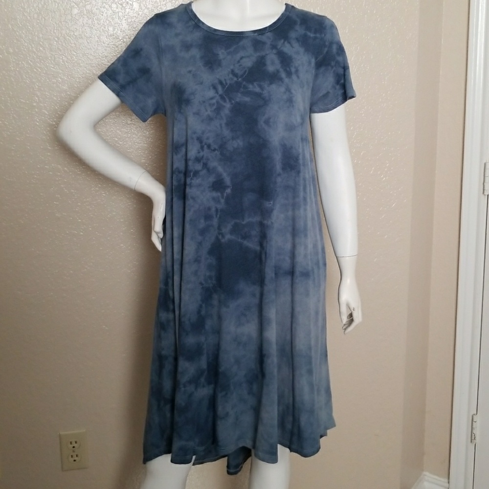LulaRoe Blue Carly